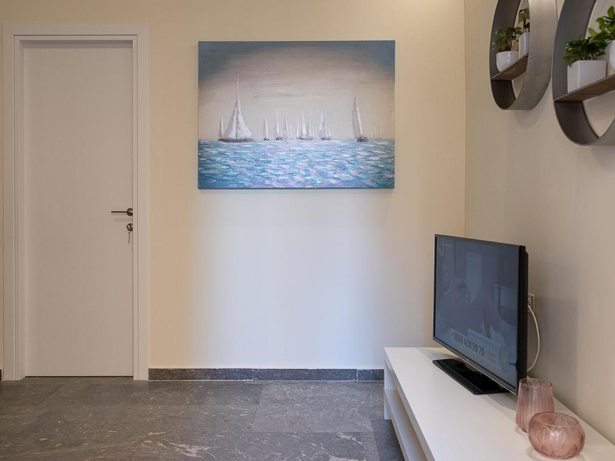 Luxury Apts Heraklion Center エクステリア 写真
