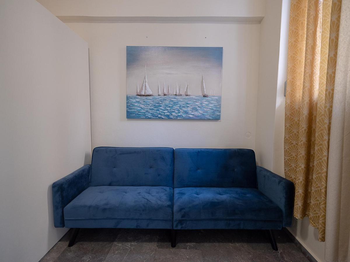 Luxury Apts Heraklion Center エクステリア 写真