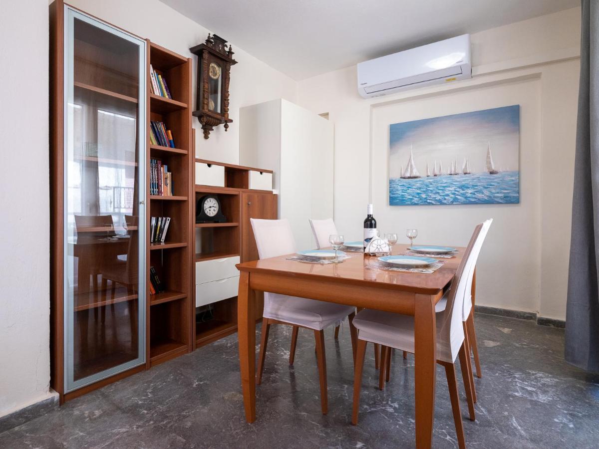 Luxury Apts Heraklion Center エクステリア 写真